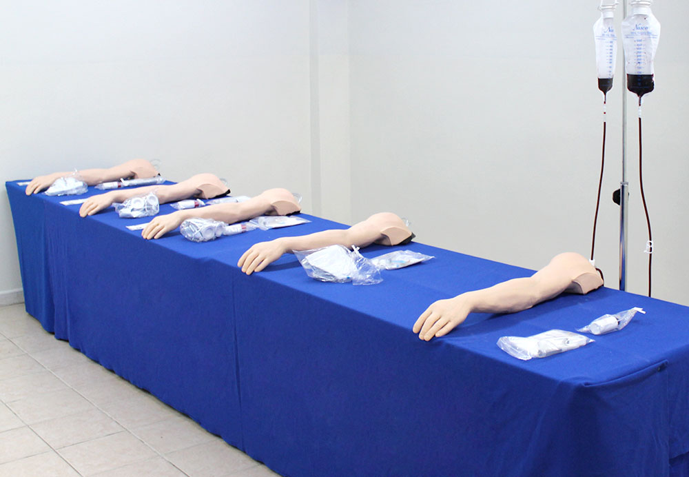 Área de Cateterización Endovenosa